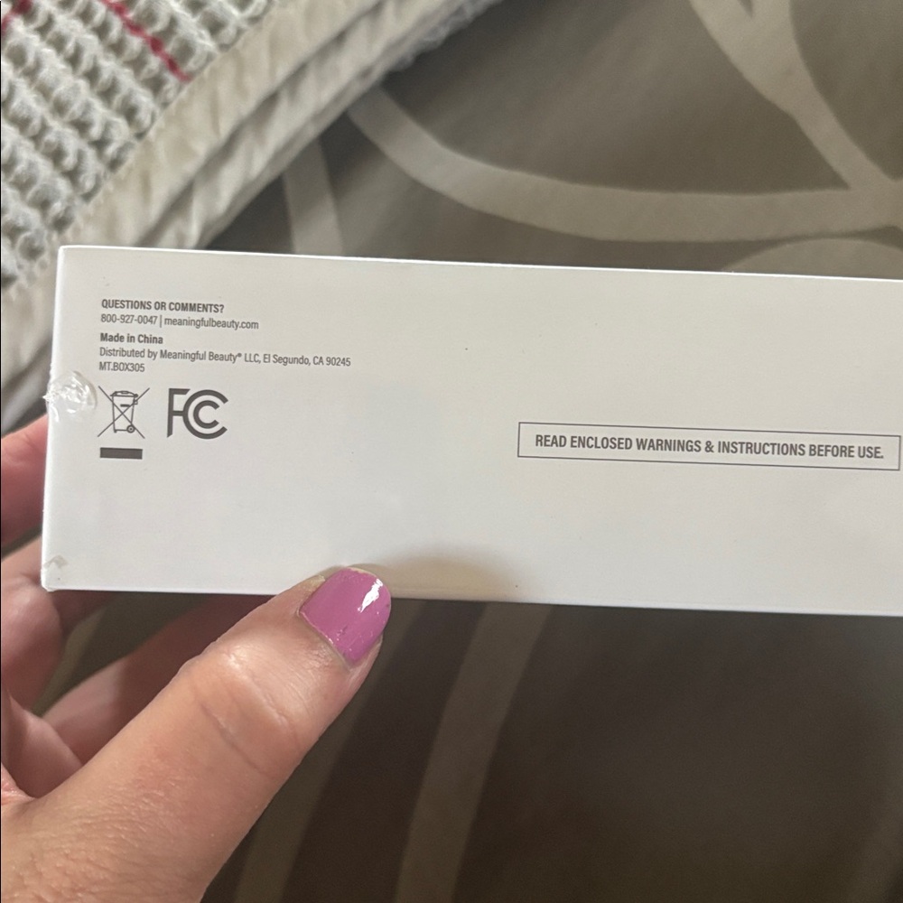 Meaningful Beauty by Cindy Crawford: skin renewal facial tool- NWOT. Never open - Picture 4 of 5